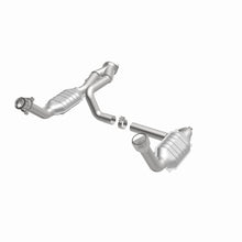 Load image into Gallery viewer, MagnaFlow Conv DF 02-06 Cadillac Escalade / 02-06 Chevy Avalanche 5.3L Dual Conv Y-Pipe Assembly 2WD