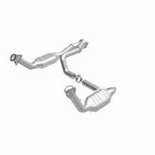 Load image into Gallery viewer, MagnaFlow Conv DF 02-06 Cadillac Escalade / 02-06 Chevy Avalanche 5.3L Dual Conv Y-Pipe Assembly 2WD